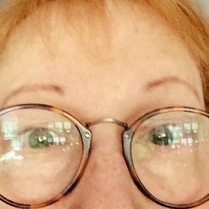 Meet your Posher, Suzi